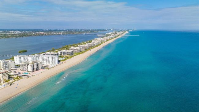 2030 - 3450 S Ocean Blvd, Condo with 2 bedrooms, 2 bathrooms and null parking in Palm Beach FL | Image 16