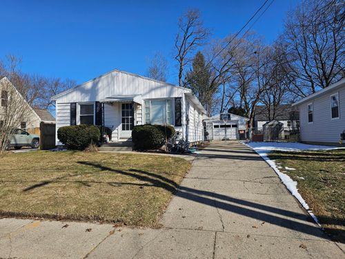 3584 Flamingo Ave Sw, Wyoming, MI, 49509-3450 | Card Image