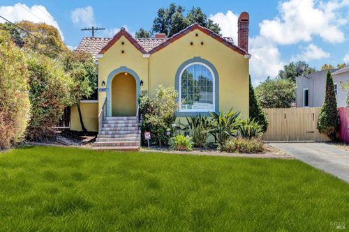 417 Washington Street, Vallejo, CA, 94590 | Card Image