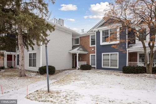 7345 W 110th St, Bloomington, MN, 55438-2390 | Card Image