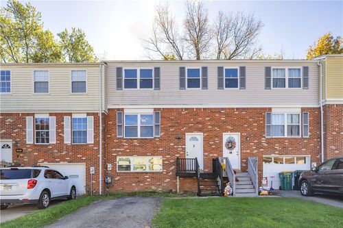 3155 Camberly Dr, Gibsonia, PA, 15044-8517 | Card Image
