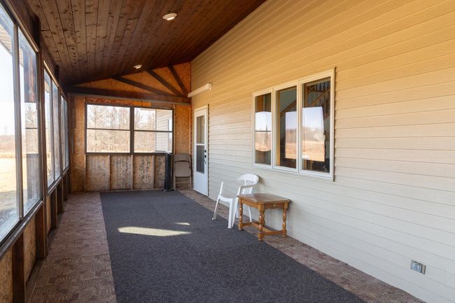 Screened Porch w/Cedar Ceiling | Image 30