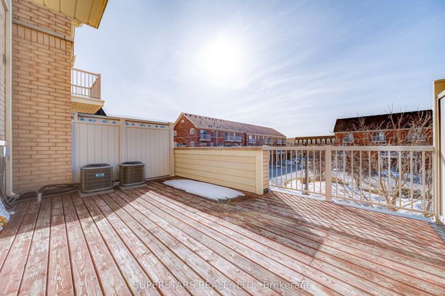 69 Cathedral High St, House attached with 5 bedrooms, 4 bathrooms and 2 parking in Markham ON | Image 10