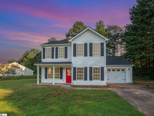 658 Hunters Ln, Anderson, SC, 29625-2036 | Card Image