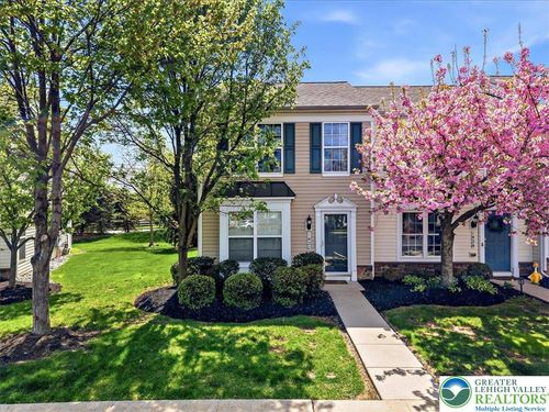 1420 Artisan Ct, BREINIGSVILLE, PA, 18031-1586 | Card Image