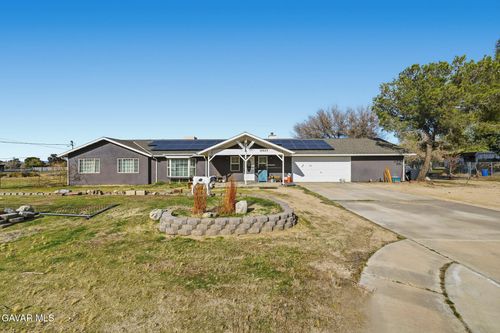 10817 E Avenue R12, Littlerock, CA, 93543-1519 | Card Image