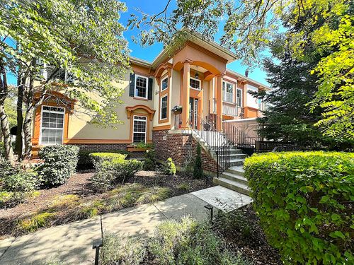 330 Veneto, Bloomingdale, IL, 60108-1036 | Card Image