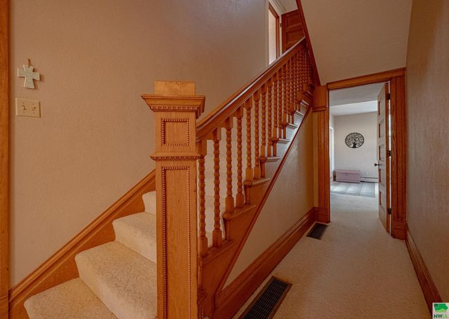 212 E Washington St, House other with 5 bedrooms, 2 bathrooms and null parking in Elk Point SD | Image 16