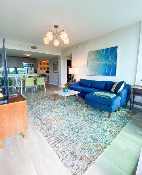 515-1600 Sw 1st Ave, Miami, FL, 33129-1114 | Card Image