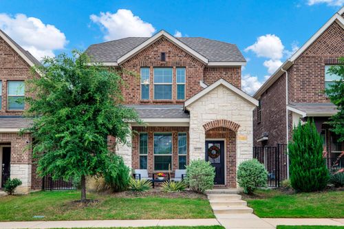 4119 Stockyard Station Ln, Sachse, TX, 75048-4849 | Card Image