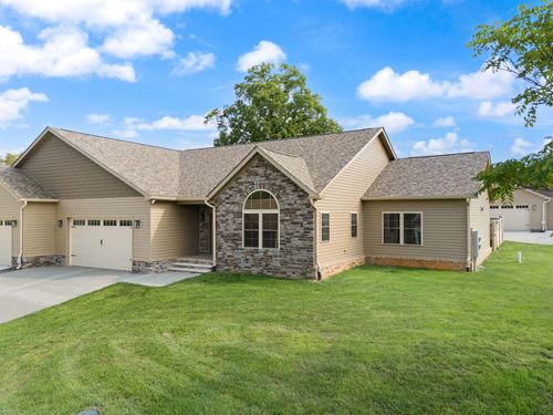 118 Canterbury Dr, Bronston, KY, 42518 | Card Image