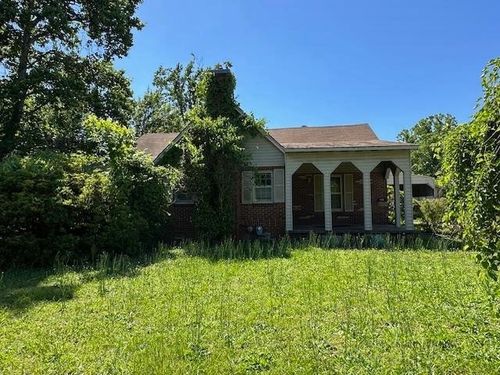 335 Patterson Rd, Savannah, TN, 38372-2285 | Card Image