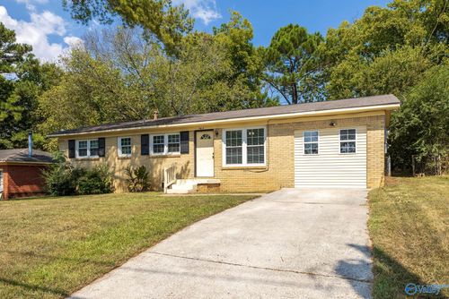4812 Joy Dr Nw, Huntsville, AL, 35810-1830 | Card Image