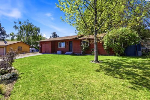 1003 Jonah Ln, Benton City, WA, 99320-8537 | Card Image