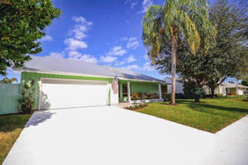 65 Pinehill Trl W, Tequesta, FL, 33469-2158 | Card Image