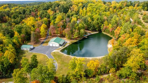 2109 S Casey Rd, Henryville, IN, 47126-9304 | Card Image