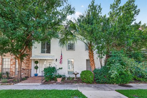 10712 Briar Forest Dr, Houston, TX, 77042-2321 | Card Image