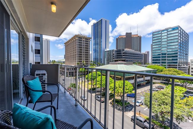 APT-703 - 731 Amana St, Condo with 2 bedrooms, 2 bathrooms and 1 parking in Honolulu HI | Image 20