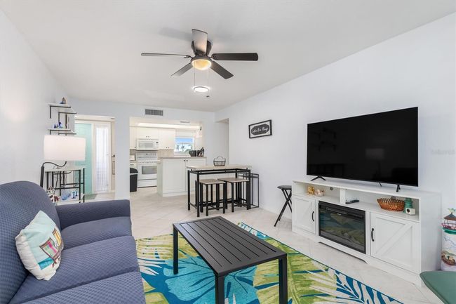 UNIT-401C - 311 Garvin St, Condo with 2 bedrooms, 2 bathrooms and null parking in PUNTA GORDA FL | Image 7