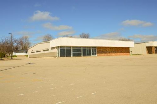 320 Lincoln Ave, FENNIMORE, WI, 53809-1008 | Card Image