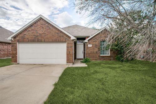429 Angler Dr, Crowley, TX, 76036-6401 | Card Image