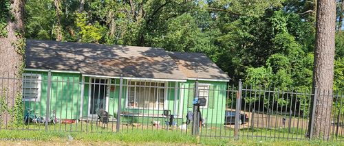 2207 Belvedere Dr, Jackson, MS, 39204-5334 | Card Image