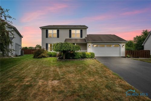 668 Little Creek Dr, Perrysburg, OH, 43551-6034 | Card Image