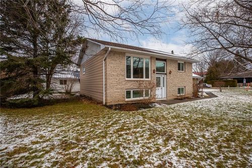 602 Centennial Cres, Wiarton, ON, N0H2T0 | Card Image