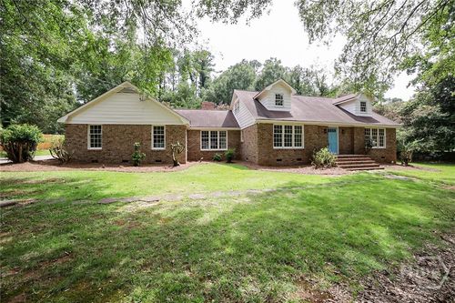 215 Lenox Rd, Athens, GA, 30606-3127 | Card Image