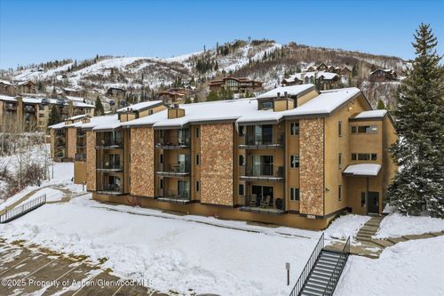 226-2350 Ski Trail Ln, Steamboat Springs, CO, 80487-2119 | Card Image