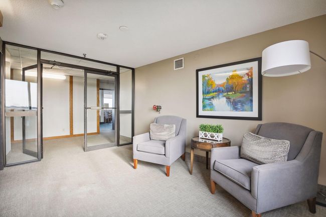 APT-405 - 1181 Edgcumbe Rd, Condo with 2 bedrooms, 1 bathrooms and null parking in Saint Paul MN | Image 38