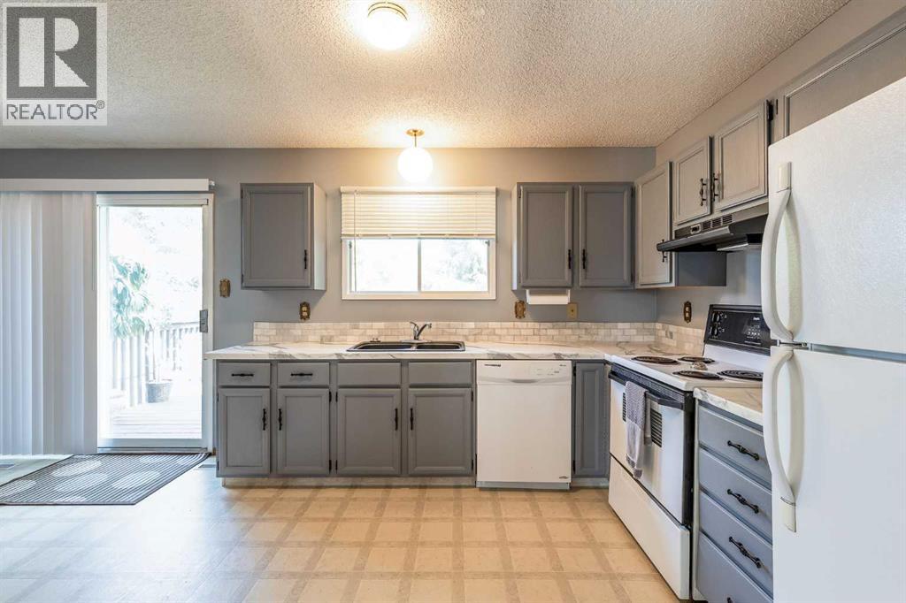 Residential in Medicine Hat 4