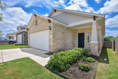121 Bent Creek Ln, Georgetown, TX, 78628-3190 | Card Image