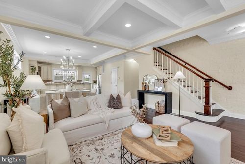641 Gallatin St Nw, WASHINGTON, DC, 20011-4025 | Card Image