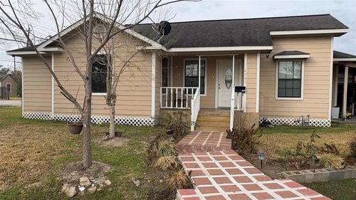 6305 Frisco St, Houston, TX, 77022-5764 | Card Image