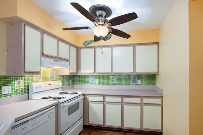 12 - 18372 N Ridge Ct, Condo with 2 bedrooms, 1 bathrooms and null parking in Spring Lake MI | Image 13