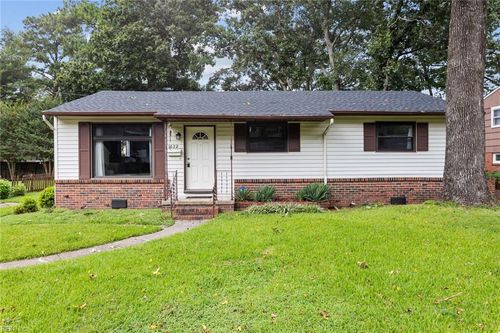 1622 Bill St, Norfolk, VA, 23518-5902 | Card Image