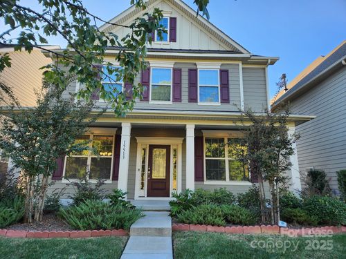 15513 Davidson East Dr, Davidson, NC, 28036-8985 | Card Image