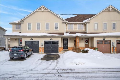 64-222 Fall Fair Way, Binbrook, ON, L0R1C0 | Card Image