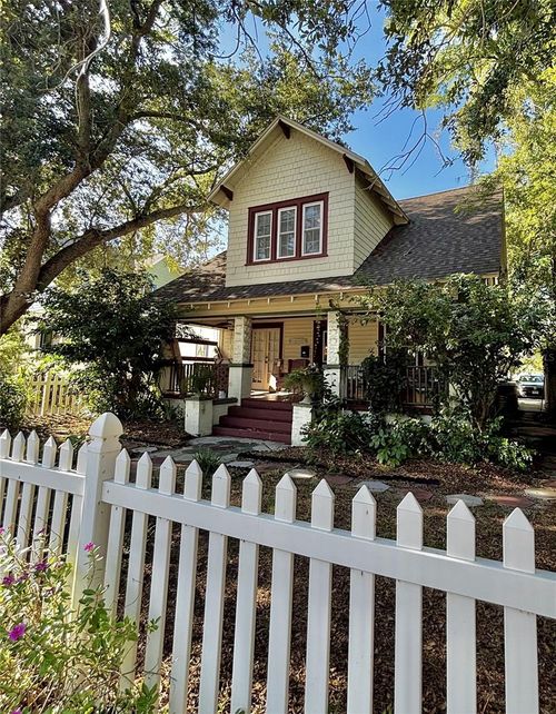 427 9th Ave N, ST PETERSBURG, FL, 33701-1623 | Card Image