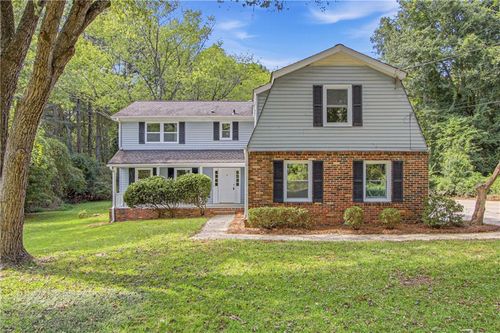 2215 Angela Dr Sw, Lilburn, GA, 30047-4701 | Card Image