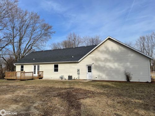 1723 Hobart St, Grinnell, IA, 50112-1251 | Card Image
