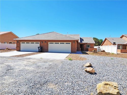 1229 Bourbon St, Pahrump, NV, 89048-5638 | Card Image