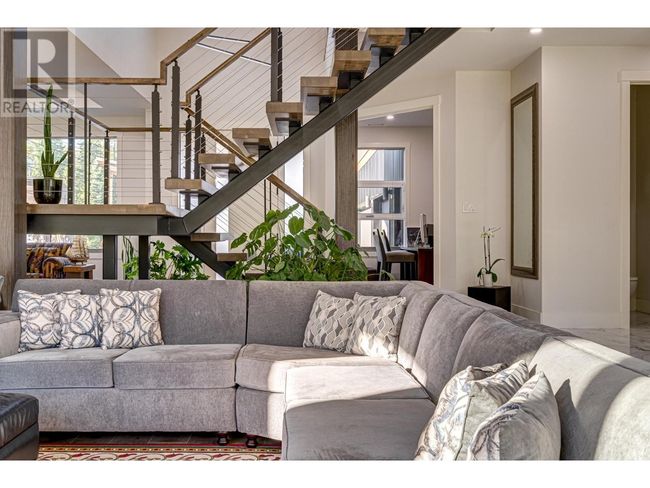 4 Sunset Lane, House other with 6 bedrooms, 6 bathrooms and 3 parking in Fernie BC | Image 14