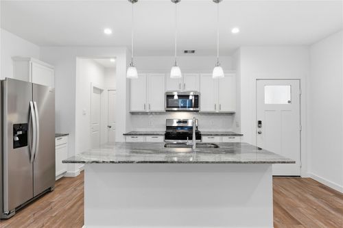 3022 La Latina Dr, Houston, TX, 77001 | Card Image