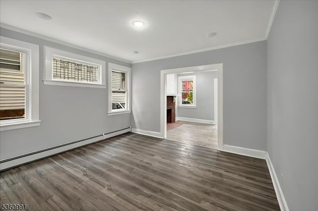 27 Berkeley Pl, Home with 7 bedrooms, 3 bathrooms and null parking in Bloomfield NJ | Image 15
