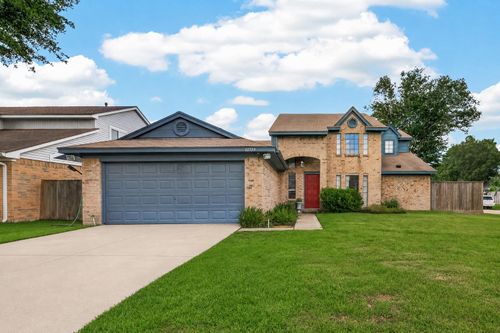 13739 Kensington Pl, Houston, TX, 77034-5359 | Card Image