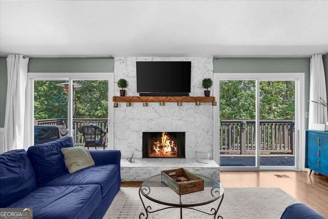 9430 Chestatee Ct, House other with 3 bedrooms, 3 bathrooms and 1 parking in Gainesville GA | Image 8