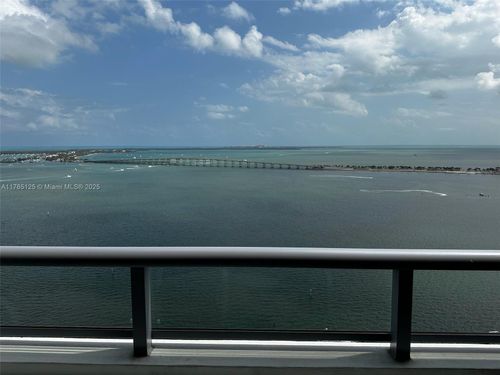 a3002-1541 Brickell Ave, Miami, FL, 33129-1213 | Card Image