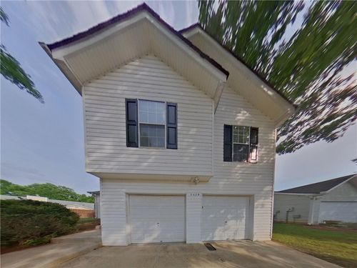 3539 Oak Leaf Ct, Rex, GA, 30273-2197 | Card Image